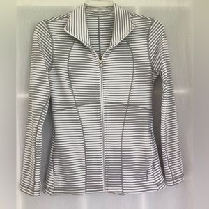 Reebok gray & white striped zip-up athletic / fitness jacket, womens size M.